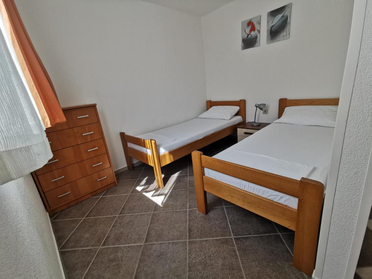 Apartments Villamare Grebastica Ngoại thất bức ảnh