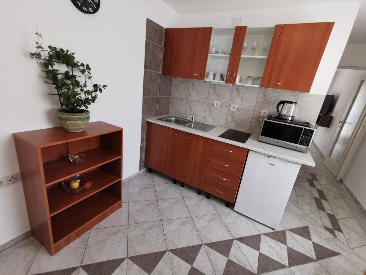 Apartments Villamare Grebastica Ngoại thất bức ảnh