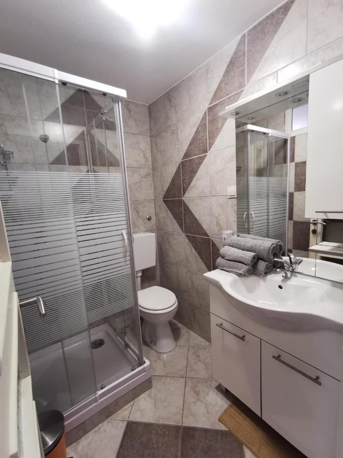 Apartments Villamare Grebastica Ngoại thất bức ảnh