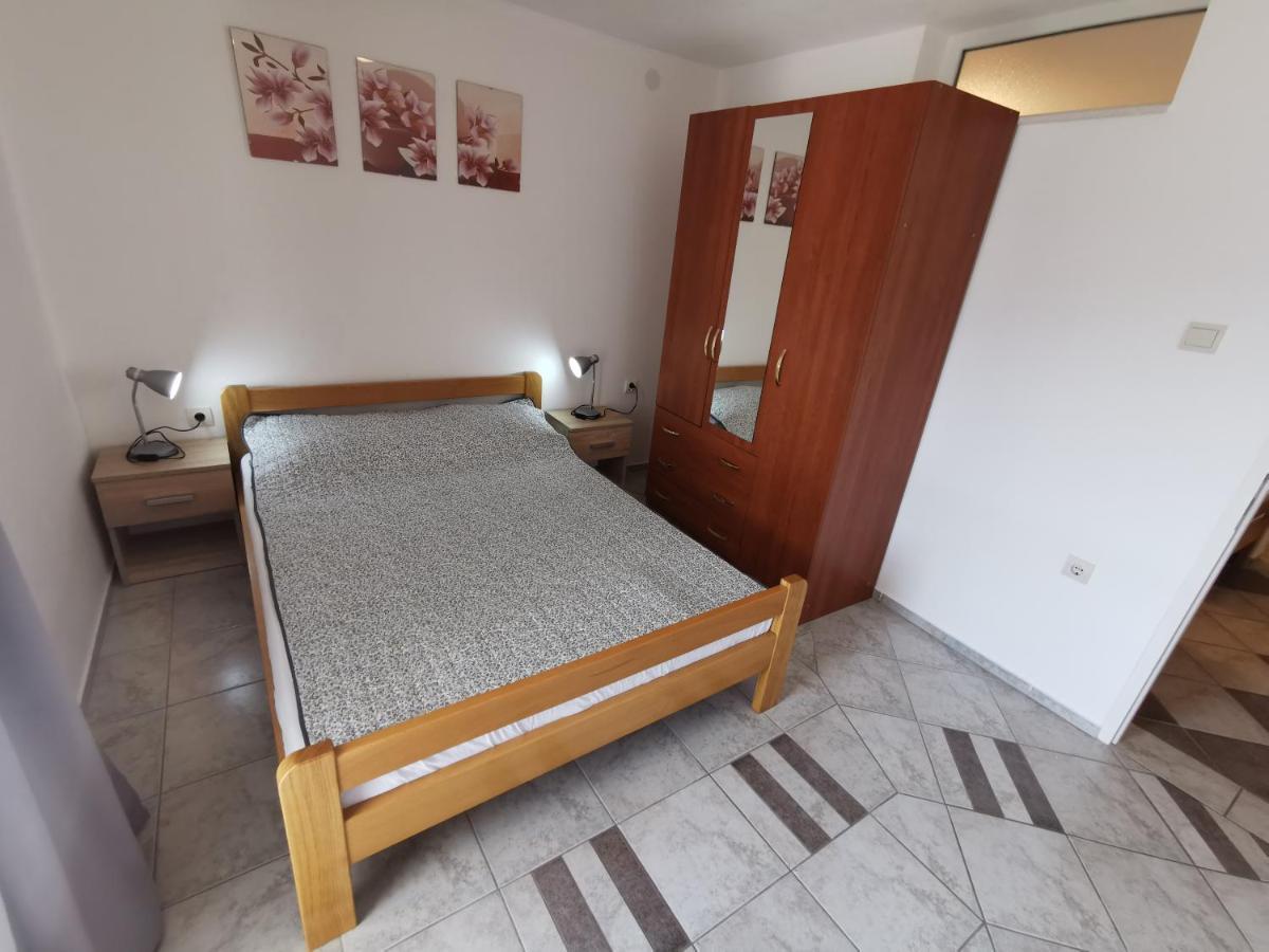 Apartments Villamare Grebastica Ngoại thất bức ảnh