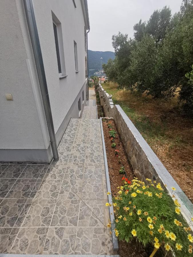 Apartments Villamare Grebastica Ngoại thất bức ảnh