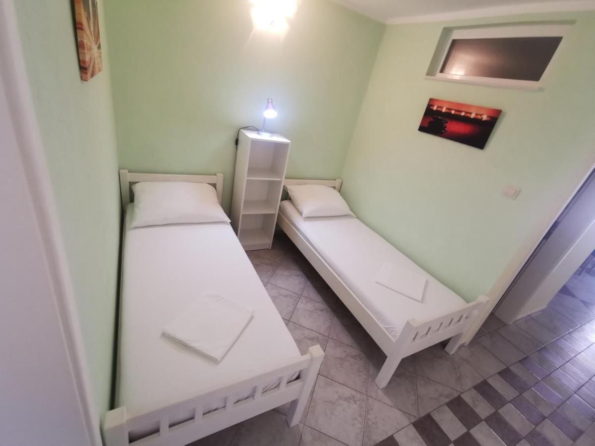 Apartments Villamare Grebastica Ngoại thất bức ảnh