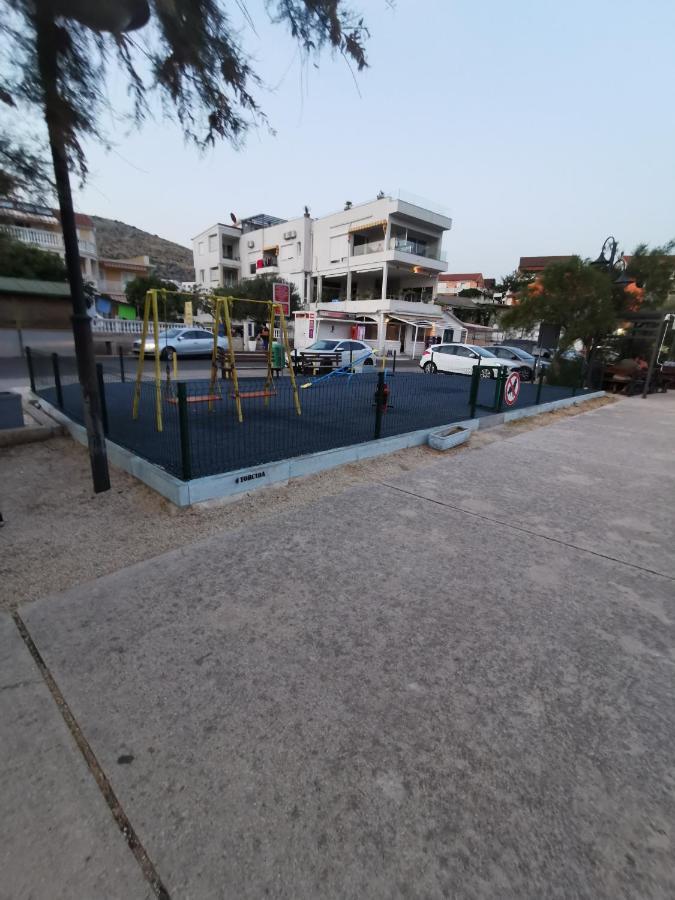 Apartments Villamare Grebastica Ngoại thất bức ảnh